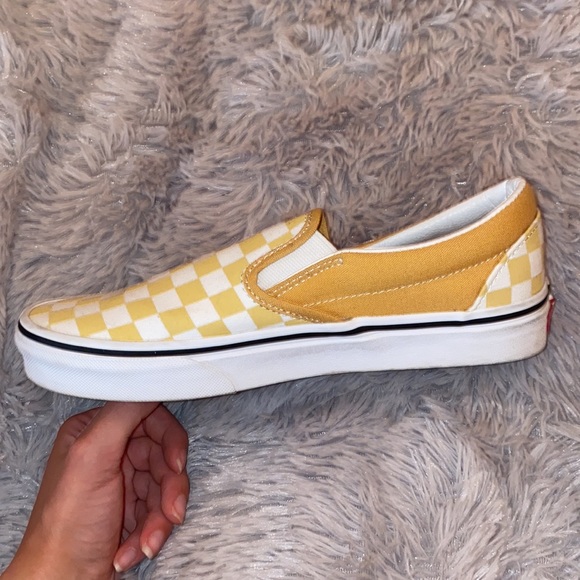 YELLOW CHECKERED VANS - Picture 2 of 4